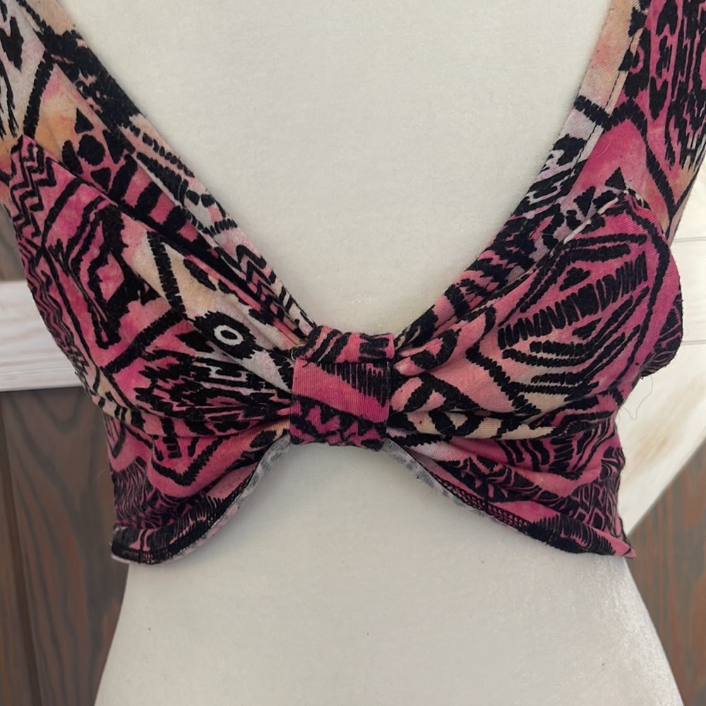 Reversible Patterned Crop Top - Picture 3 of 5